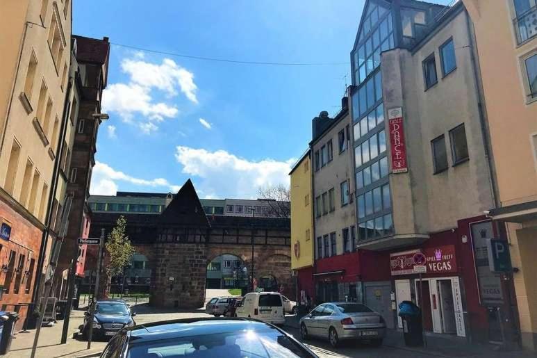 Hostel "Berkut" Nuremberg Ngoại thất bức ảnh